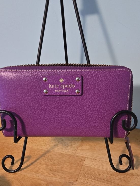 kate spade Handbags - Kate Spade NWOTs Beautiful Plum Color Wallet 5x7 (#3132)